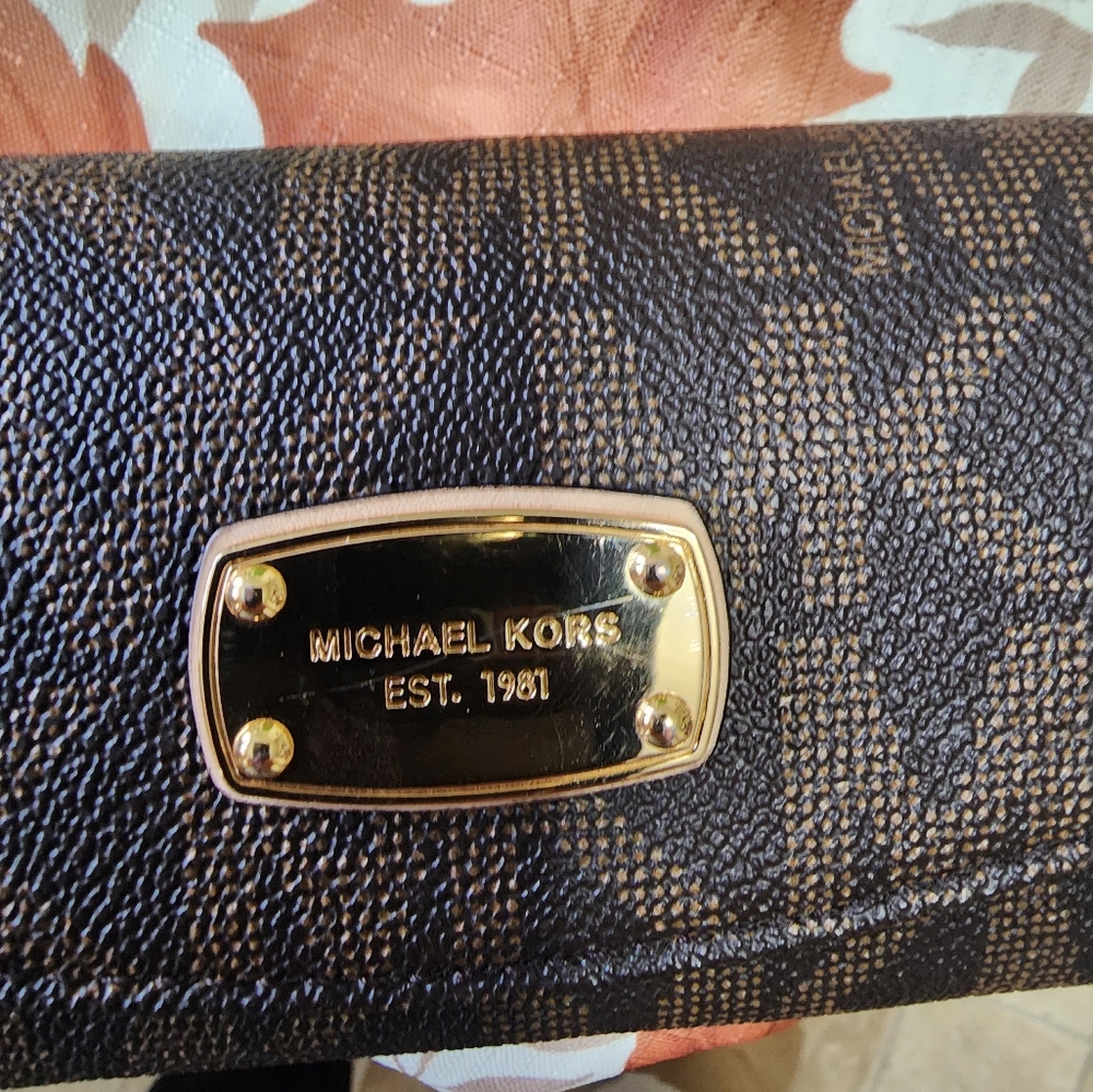 Michael Kors purse and wallet